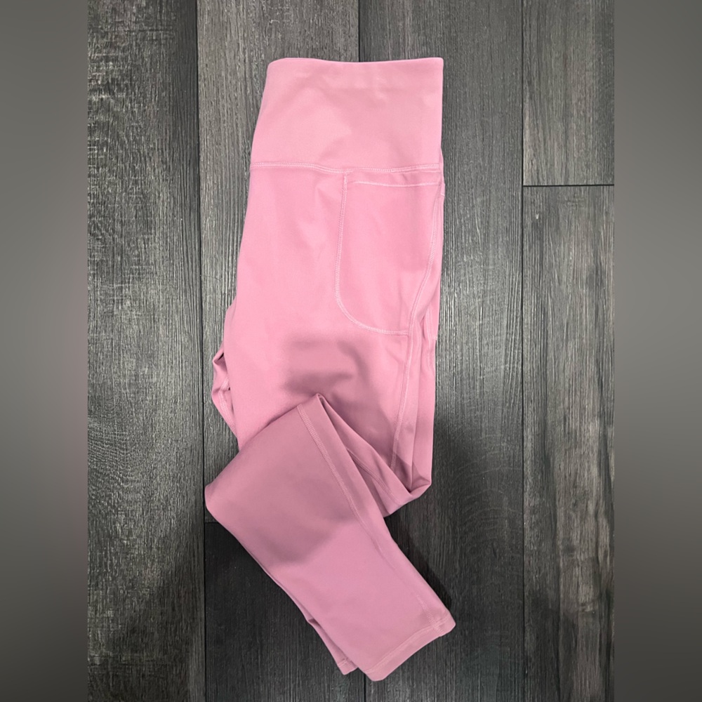 Women’s Plus Size Under Armour leggings